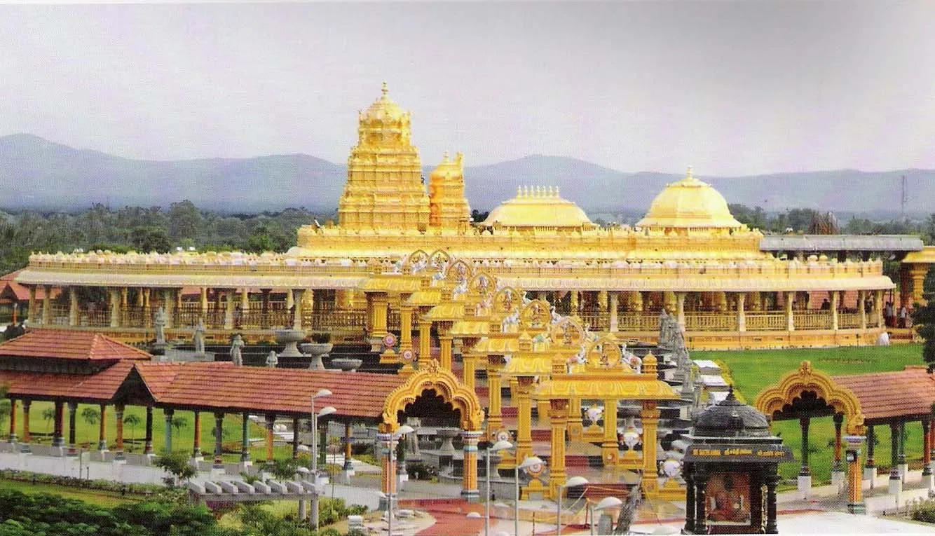 Sripuram Golden Temple, Vellore — Sri Lakshmi Narayani